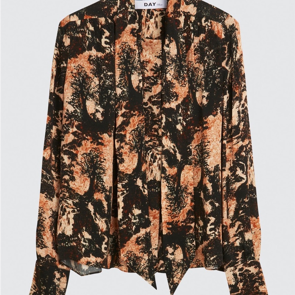 DAY BIRGER ET MIKKELSEN Women’s Kristen Fall Scenery Neck Tie Blouse Size Small - Picture 5 of 11